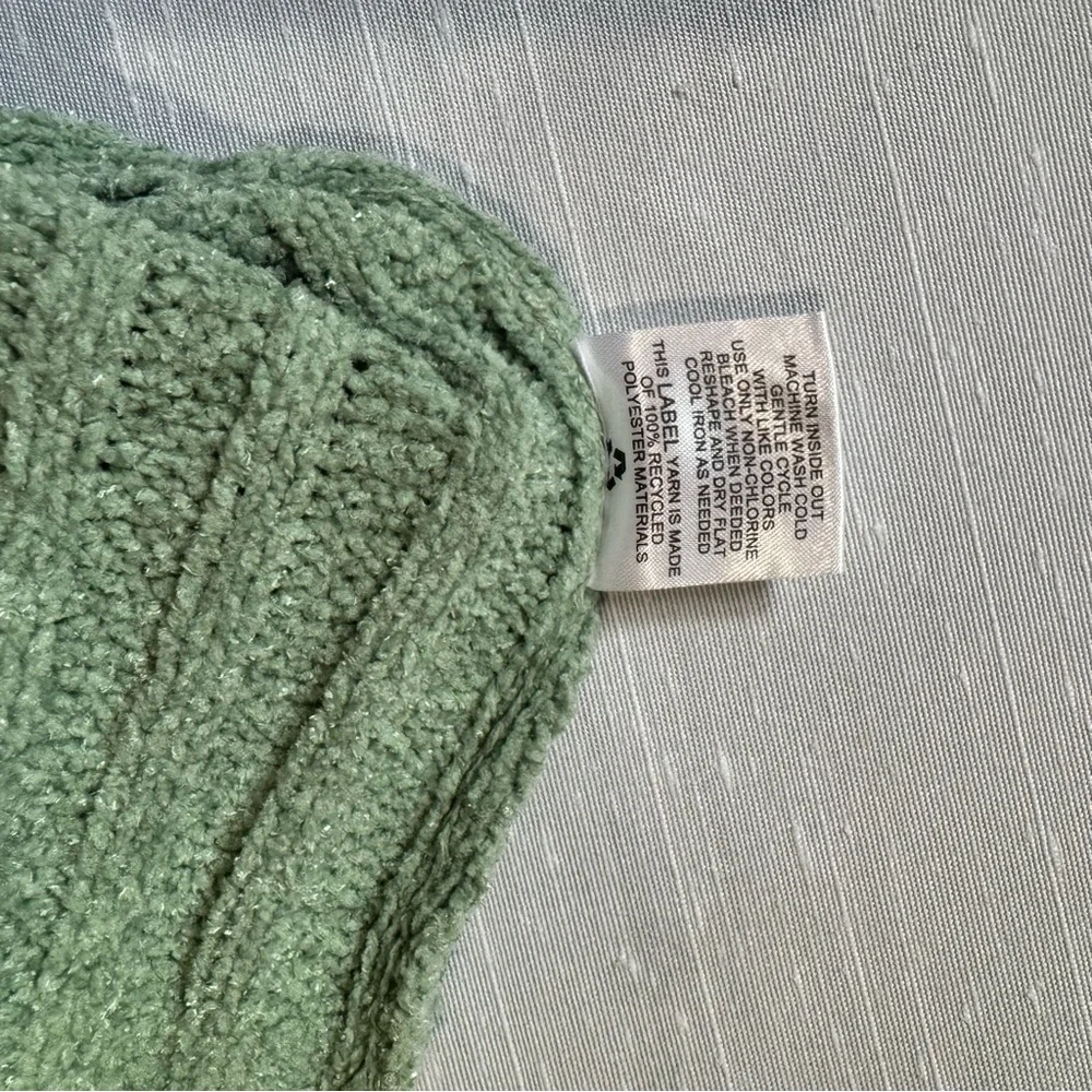NWT Hippie Rose Sage Green Ribbed Sweater Super‎ Soft Size S